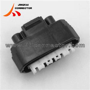 5 pole Receptacle auto connectors 7283-1057-30 90980-11317 Sensor Toyota